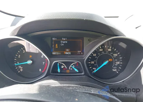 2017 Ford Escape Titanium из США, поврежденный, VIN 1FMCU9J93HUC01863